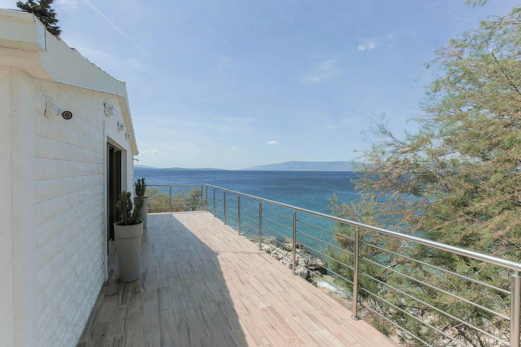Villa Mendes Zastražišće Kültér fotó